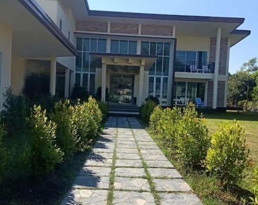 San Klang House | San Kamphaeng Classic Home