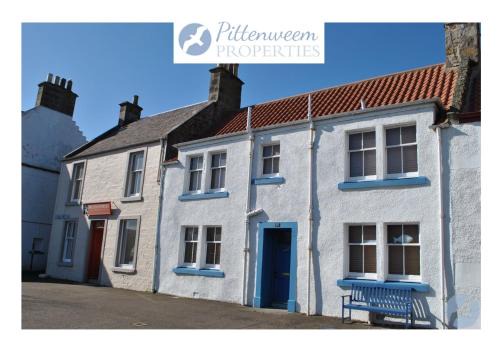 Crail House | Sand And Sea Cottage- lovely family home Crail