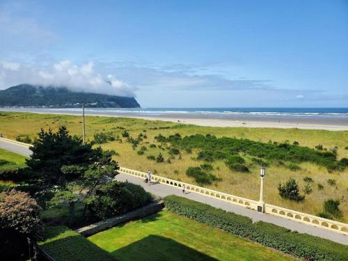 Seaside Apartment | Sand Dollar Haven at Seaside Beach Club Unit 306