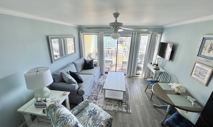 Garden City Condo | Sand In My Boots Condo Beach view, 3 bed, 1 bath