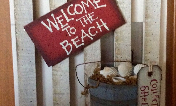 The Strand Apartment | Sand Section Studio in Manhattan Beach, ½ Block to the Sand, South End, PARKING!