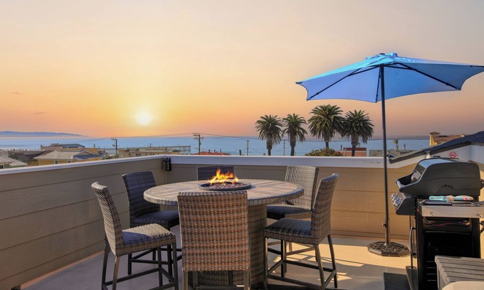 Downtown Condo | Sand & Surf Retreat on San Luis Ave