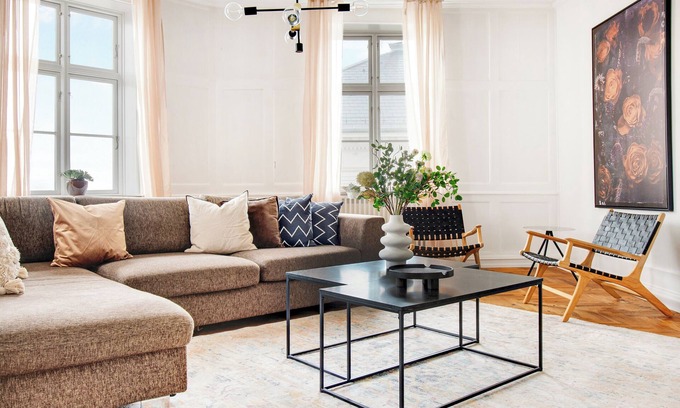 Nyhavn - Amalienborg Apartment | Sanders Square - Spacious 6-Bdr Apt Near Nyhavn