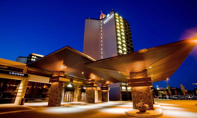 Richmond Hotel | Sandman Signature Vancouver Airport Hotel & Resort