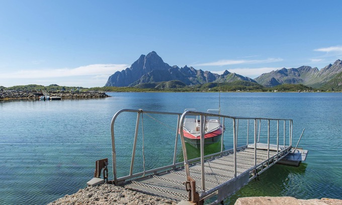 Vagan Cabin | Sandvika Camping