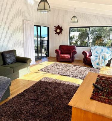 Russell Apartment | Sandy Beach Apartment