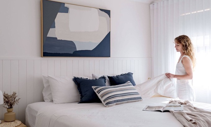 Mollymook Beach Apartment | Sandy Days at Mollymook Beach
