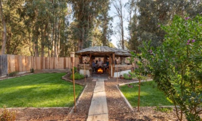 Callender House | Sanitized Country home with backyard tiki hut and firepit