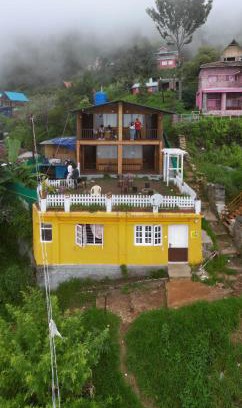 Vattakanal House | Sanjuktha's Wood House Vattakanal