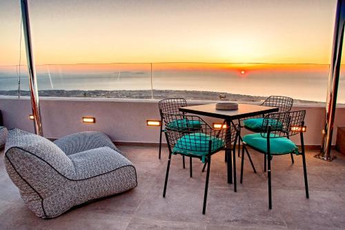 Pyrgos Villa | Santorini Soul Villas