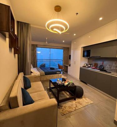Noida Apartment | Santushti by Urban Retreat