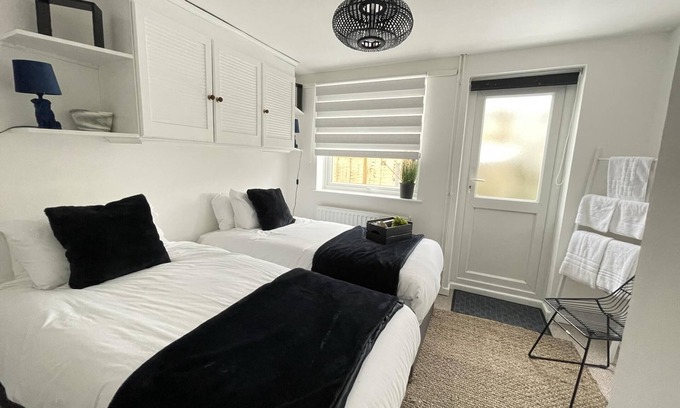 Cambridge House | Sapphire House in Cambridge