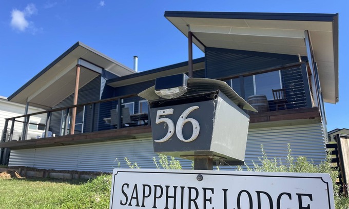Bermagui House | Sapphire Lodge