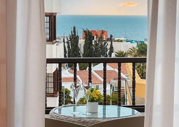 Costa Adeje Apartment | Sapphire Riviera Residence