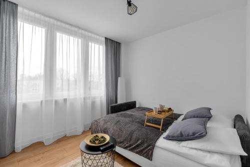 Saska Kepa Apartment | Saska Kępa Apt - 54m2, Two Bedrooms - by Rentujemy