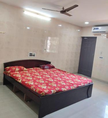 Mahabalipuram Beach House | Sathish Guest House