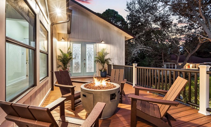 Gulf Pines House | Save!Aug–OctPrivateBch*HeatedPool*GolfCart*Bikes*