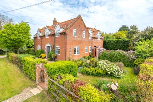 Aldborough House | Scarrowbeck House