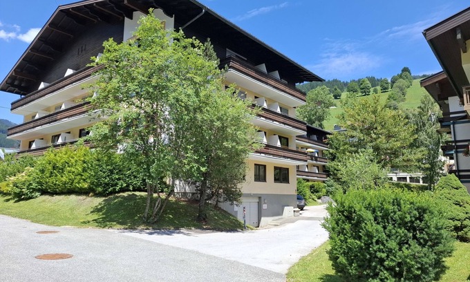 Saalbach-Hinterglemm Apartment | Schattberg by Interhome