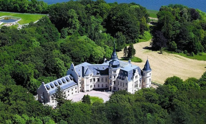 Ralswiek Hotel | Schlosshotel Ralswiek