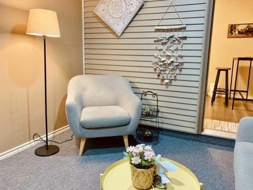 Willoughby House | Scorpion Hiuse Langley ROOM B