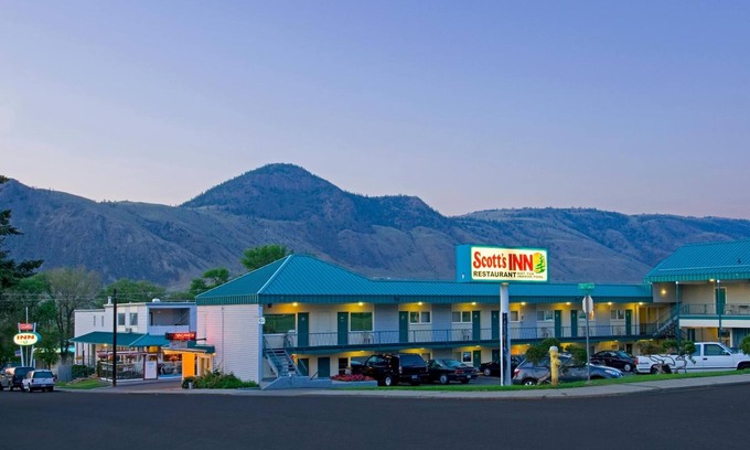 City Centre Hotel | Scott's Inn and Suites