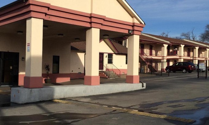South Nashville Hotel | Scottish Inn - Nashville
