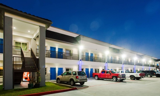 Atascocita Hotel | Scottish Inns & Suites Atascocita