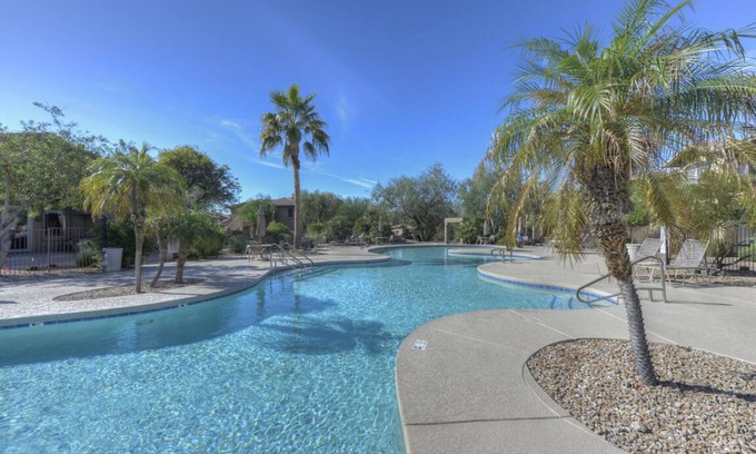 Central Scottsdale Condo | Scottsdale Condo Centrally Located with Heated Pool, Game Room and Gym