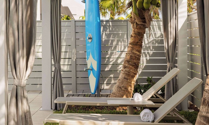 East Fort Lauderdale Hotel | Sea Glass Beach Place, Trademark Collection by Wyndham