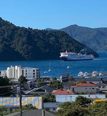 Picton Apartment | Sea-Renity Picton, Apt B