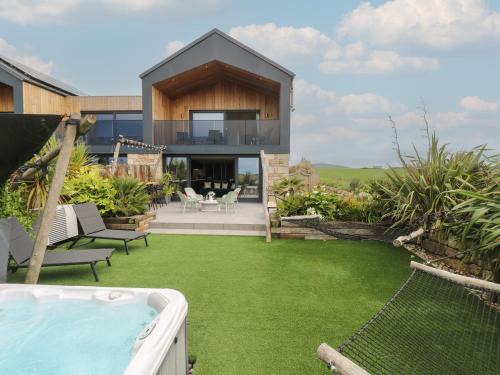 Penzance House | Sea the View