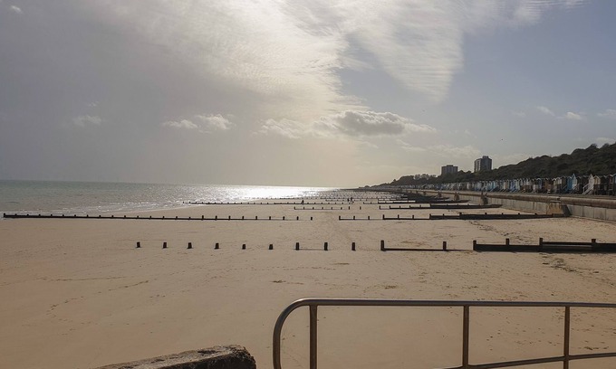 Frinton-on-Sea House | Sea View Cottage