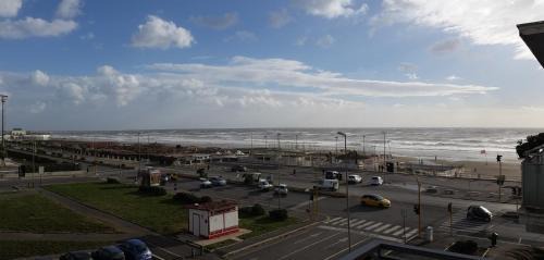 Quartiere XXXIV Lido di Ostia Levante Apartment | Sea View