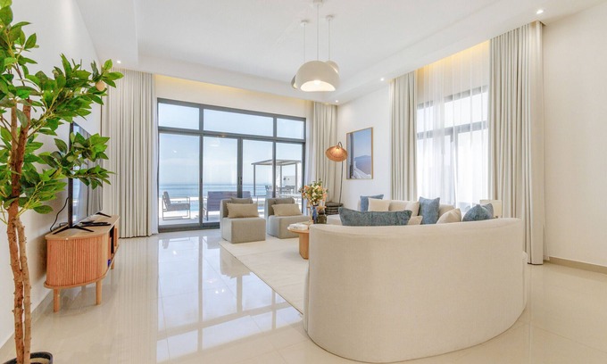 Sharm Villa | Sea Views 4BR + Assistant's Room Villa with Heated Pool, Sharm - Al Dana Villa