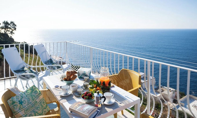 Pogerola House | Sea Whisper Home -Sunset, Sea, Easy Stay, Shops