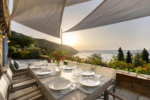 Steniai Villa | Seabreeze house by the sea