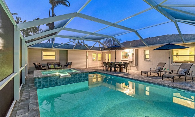 Saint Armands Key House | Seabreeze Serenity: Coastal Luxury Retreat with Pool & Spa Steps from Lido Beach & St. Armands
