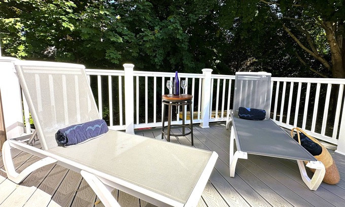 Campground Landing House | Seaclusion~ New! Bayside Beach Retreat for 2-6