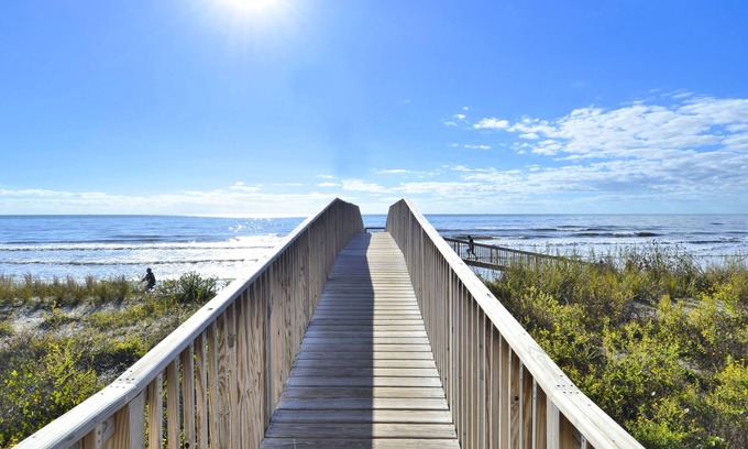Galveston Condo | Seascape 1221 1 Bedroom Condo by RedAwning