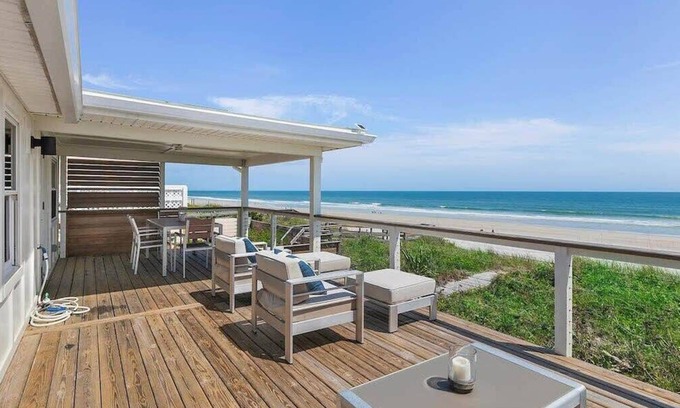 St. Augustine House | Seascape Cottage | Wren Beach Rentals