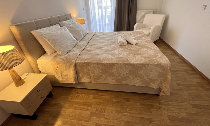 Voula Apartment | Seaside Athenian Riviera Apartment