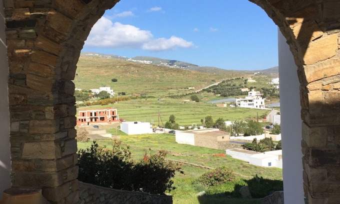 Tinos House | Seaside House SIROCCOS with view of Tinos Harbor