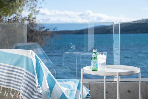 Itea Apartment | Seaside Maisonette in Itea
