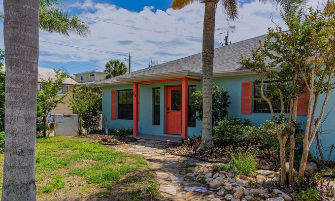 Marineland Acres House | Seastory Summary: Wel