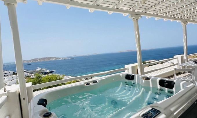 Agios Stefanos Apartment | Seaview & Jacuzzi