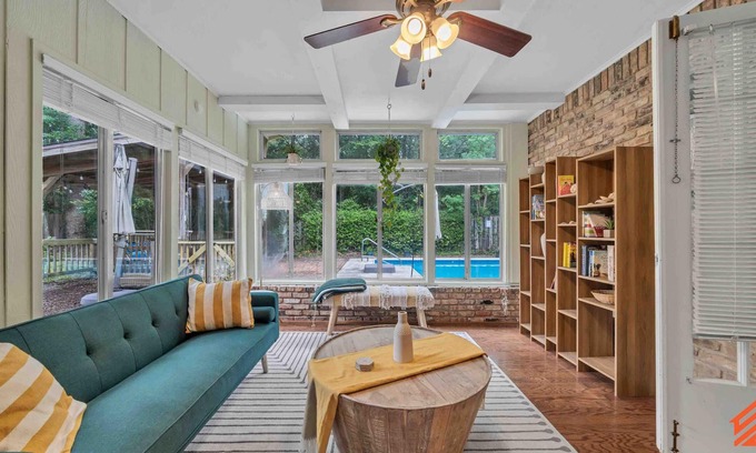 Fort Walton Beach House | Secluded 3BR Family Home w/Pool - 15 min to Beach