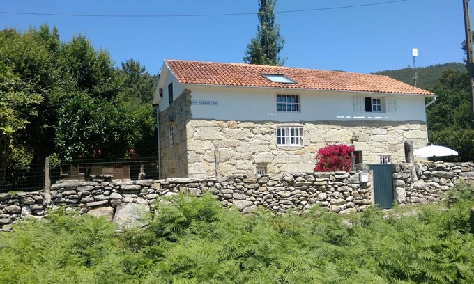 Chancelas House | Secluded, lovely stone country house.