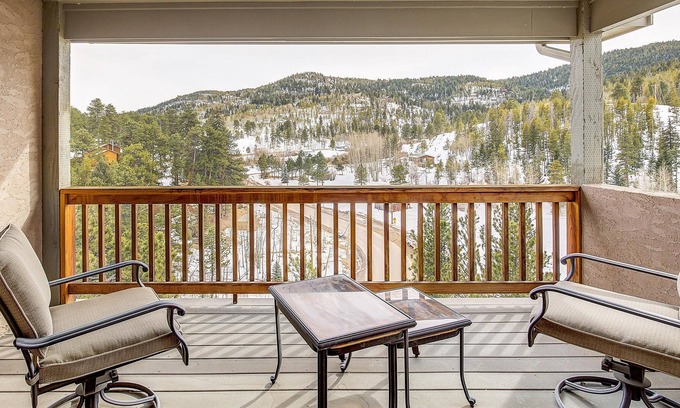 Morrison House | Secluded & Spacious Mountain Getaway