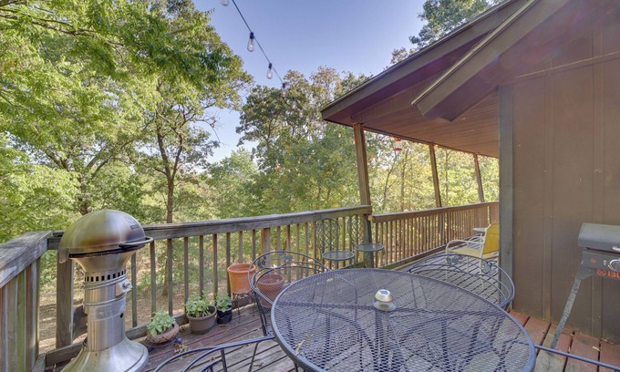 Vian Cabin | Secluded Vian Retreat Close to Tenkiller Lake